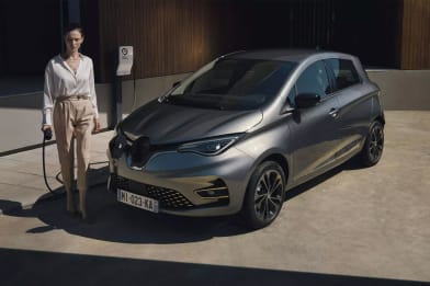 Renault Zoe connected with Renault Connect - Renault Group