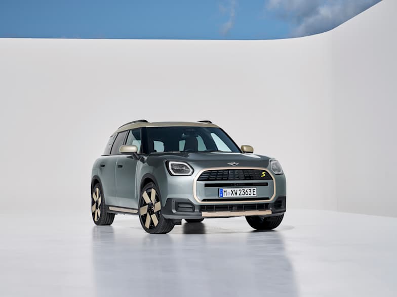 All electric deals mini countryman