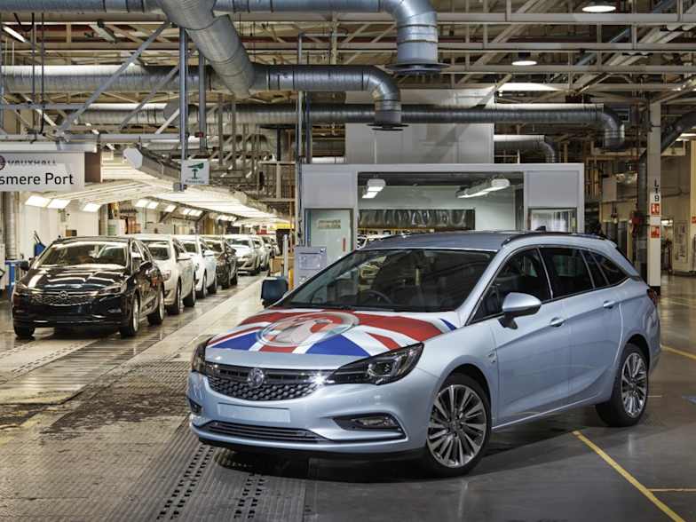 Vauxhall Celebrates First Astra Sports Tourer Built At Ellesmere