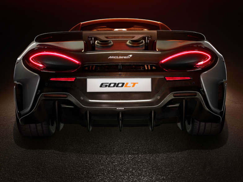 The New Mclaren 600lt Arrives At Mclaren Manchester Sytner Group Limited