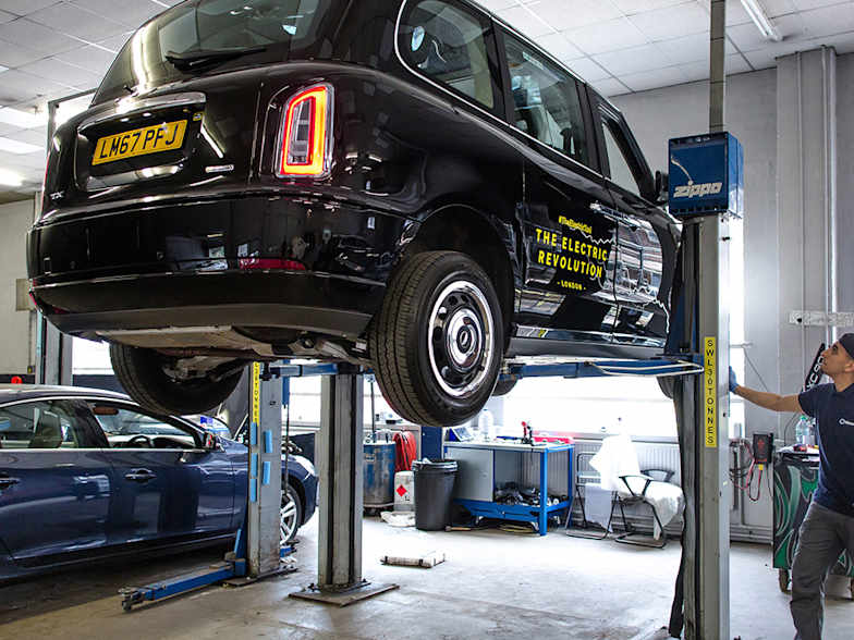 Go West New Electric Taxi Dealership Opens In Chiswick
