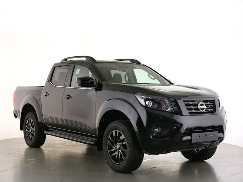 Nissan Np300 Navara Double Cab Tekna And Nguard Hot Deals Loads Of Vans