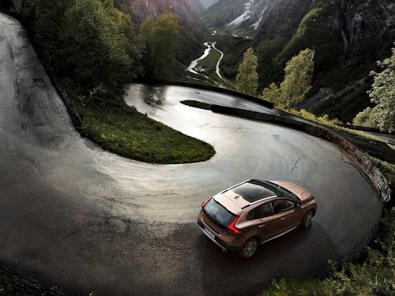 Volvo V40 Scoops Carbuyer S Safest Car Award Ayr Park S Volvo