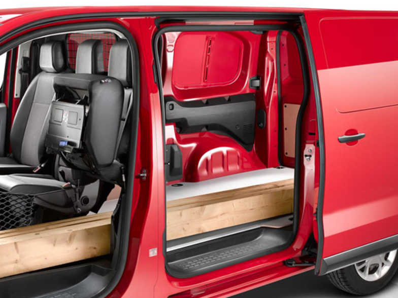 New Citroen Dispatch Devon Hampshire Yeomans Citroen
