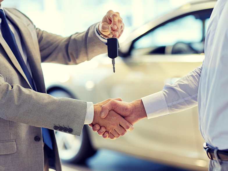لم هذا هو الوقت المناسب لشراء السيارات المستعملة الفطيم اتومول