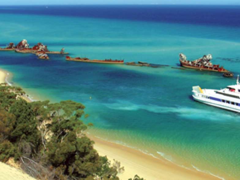 mi cat moreton island