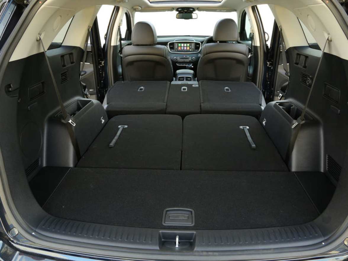 Kia Sorento: Anti-lock brake system (ABS) Kia Sorento: Anti-lock brake system (ABS)