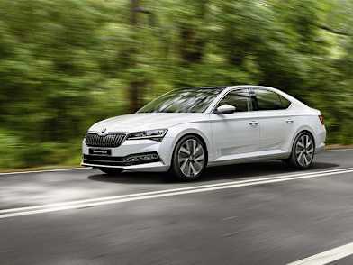 Skoda superb top electric car