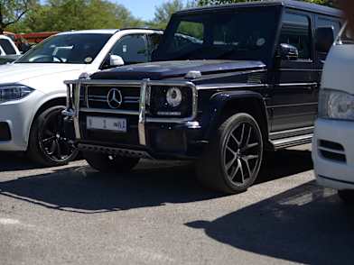 Personalised plates availability store