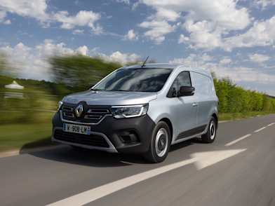 All New Renault Kangoo Awarded Small Van of the Year at What Car? Van and  Commerical Vehicle Awards 2023 | Smiths Motor Group