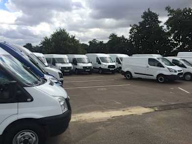 Ford van dealers hertfordshire discount