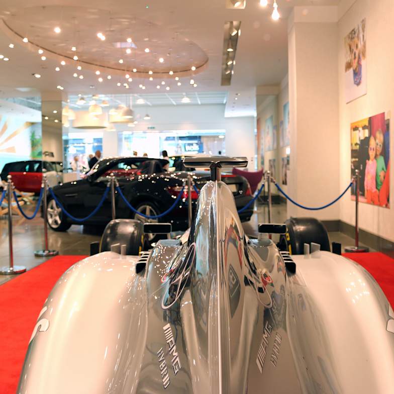 Unique Retail Adventure For Mercedes Benz Of Bristol Sytner Mercedes Benz