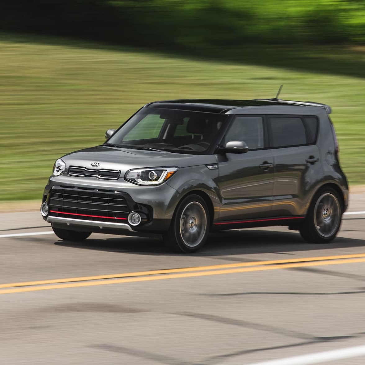 Kia Soul: Electronic stability control (ESC) Kia Soul: Electronic stability control (ESC)