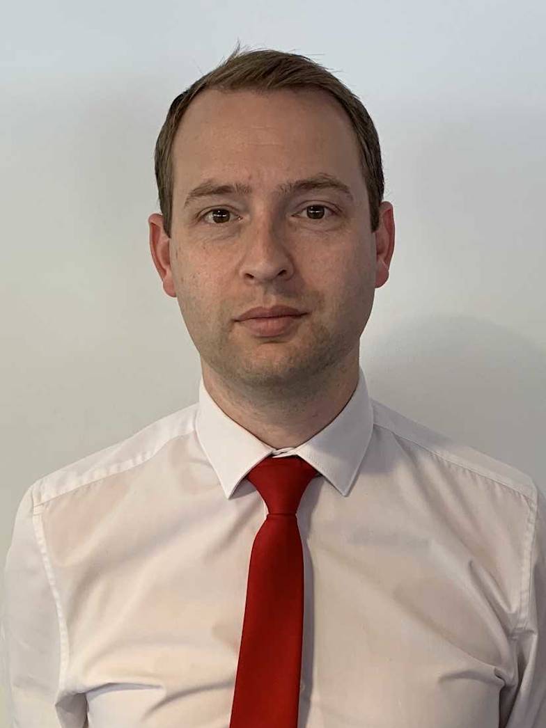 Meet The Team Ian Burgess Fg Barnes Vauxhall Guildford In Surrey
