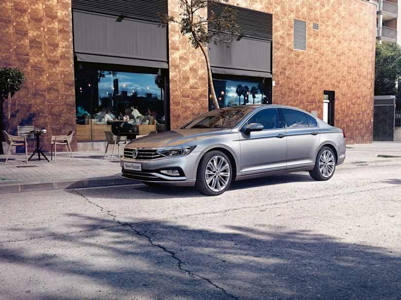 New Passat Epsom Surrey Drift Bridge Volkswagen