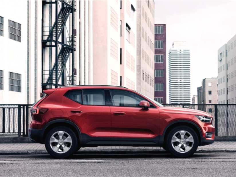 New Volvo Xc40 Bradford Huddersfield Clive Brook Volvo