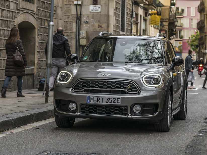 Mini Countryman électrique Parot Premium