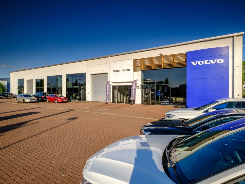 Volvo dealers essex