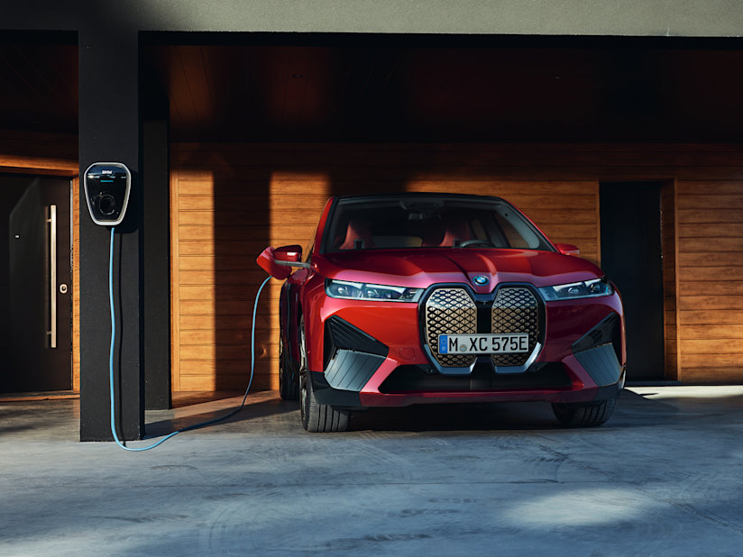 Bmw electric charger outlet price