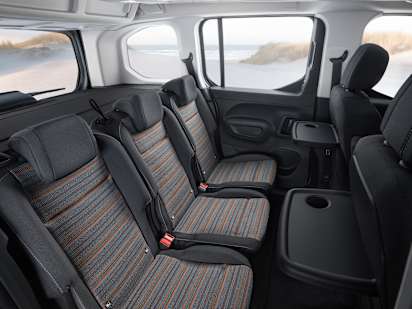 Vauxhall combo e life top