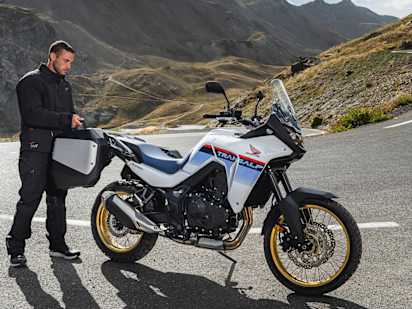 Honda dual sales