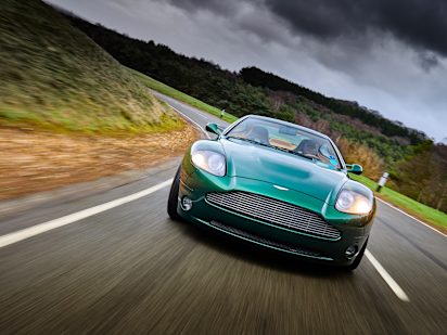 メイクアップ特注　Aston Martin プロジェクト　ヴァンテージ　1998 1998 Aston Martin Project Vantage Concept