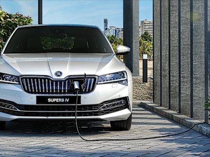 Superb iv electric deals range