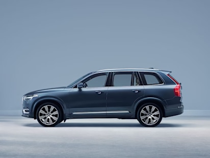 Volvo xc90 hot sale phev range