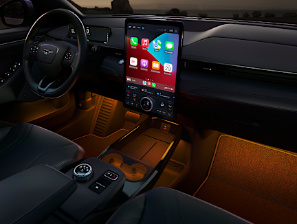 فورد موستانج ماك إي 2025