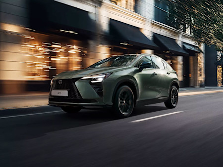 New Lexus NX - Exterior highlights include a new spindle body front, which reduces drag and improves efficiency