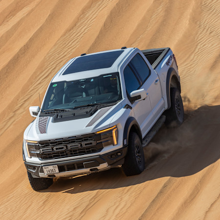 فورد F-150 رابتر 2025