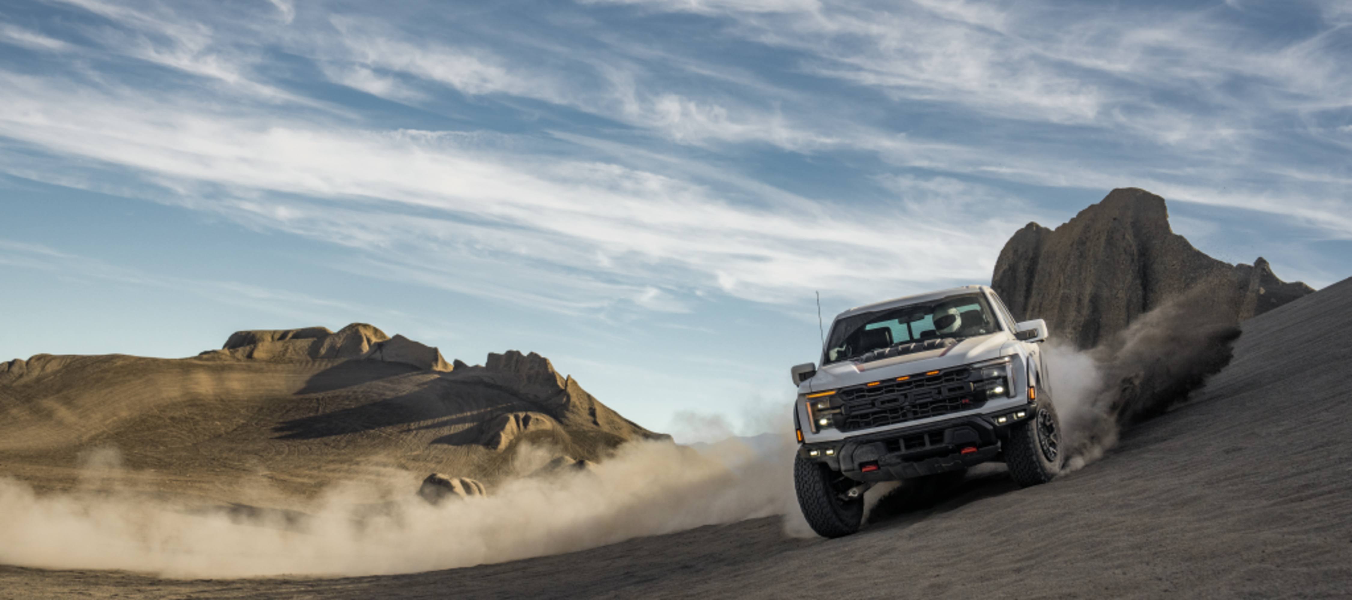 فورد F-150 رابتر 2025