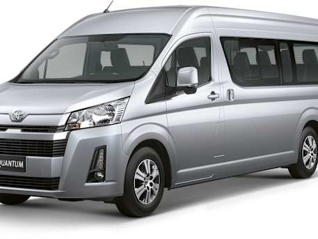 TOYOTA QUANTUM BUS INTERIOR AND EXTERIOR OVERVIEW