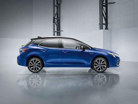 TOYOTA COROLLA HATCH SPECS AND FEATURES OVERVIEW