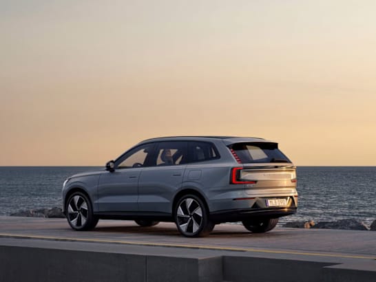 Volvo EX90