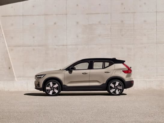 Volvo EX40