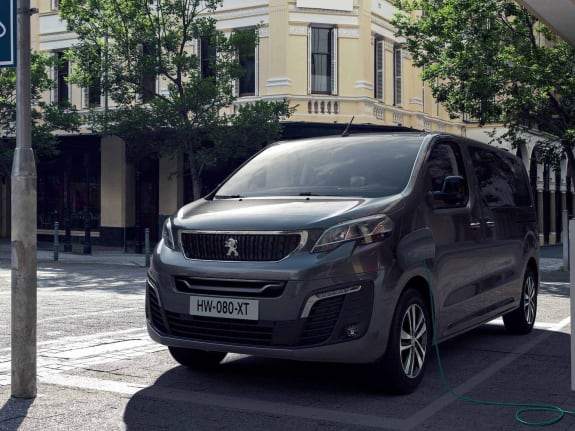 Peugeot e-Traveller charging on street
