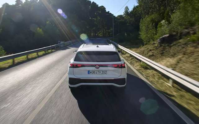 Volkswagen Tayron seven-seat SUV – Tayron finance offers at Camerons Volkswagen, Perth