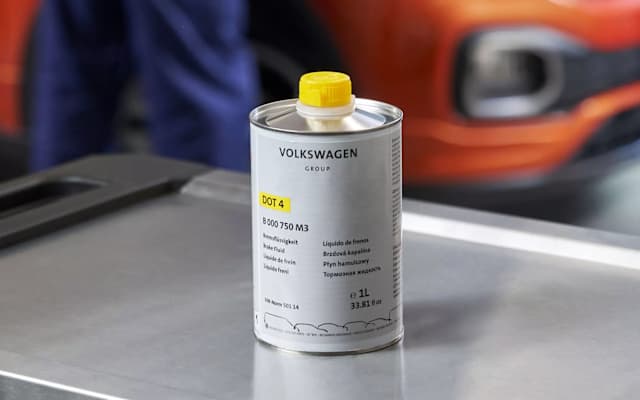 Can of Volkswagen Genuine brake fluid – brake fluid change at Camerons Volkswagen, Perth