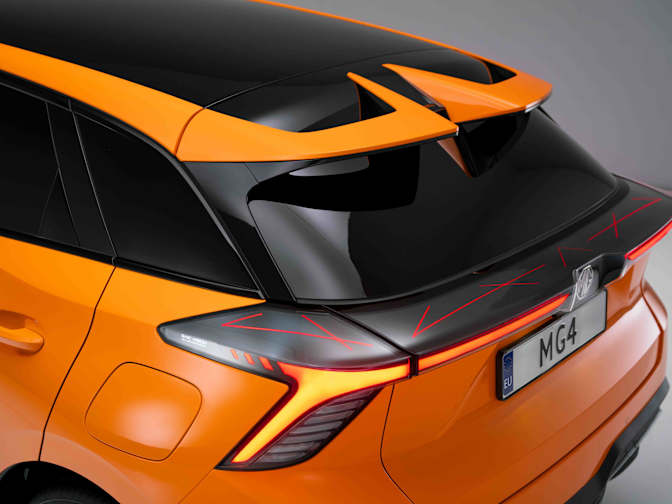 m4 spoiler