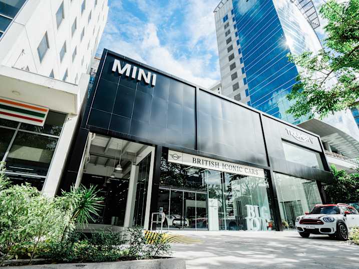 MINI Office Branch with Amenities