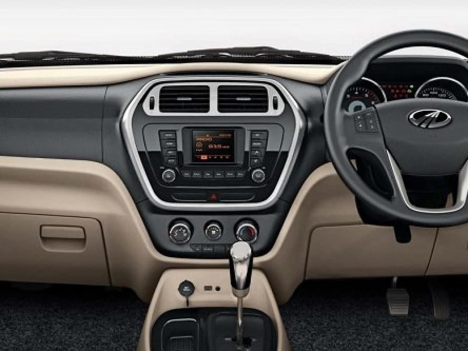 New Mahindra Tuv300 What exactly is plus in the tuv300 plus? new mahindra tuv300