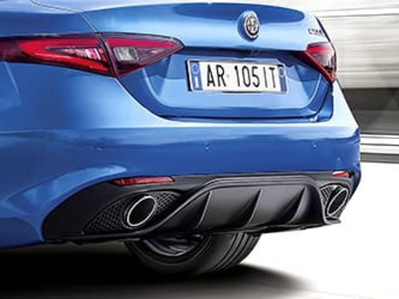 New Alfa Romeo Giulia Veloce Offer Solihull Swindon Johnsons