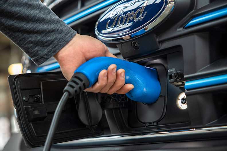 Ford Pro charging your commercial fleet
