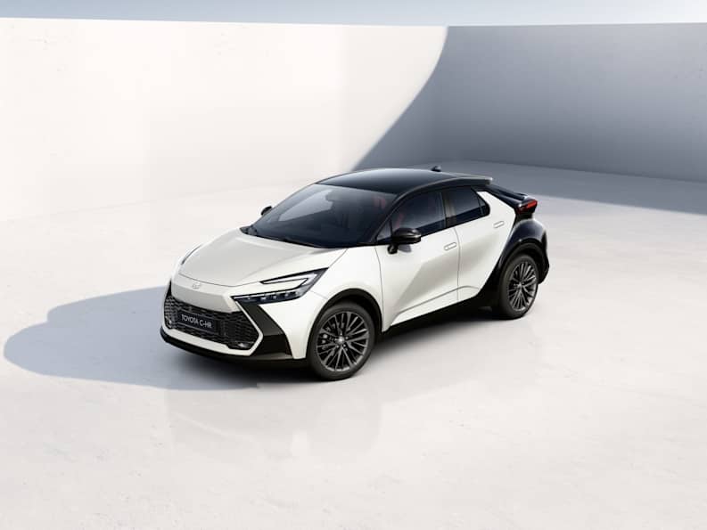 New Orange Edition Heads the 2025 Toyota C-HR Range