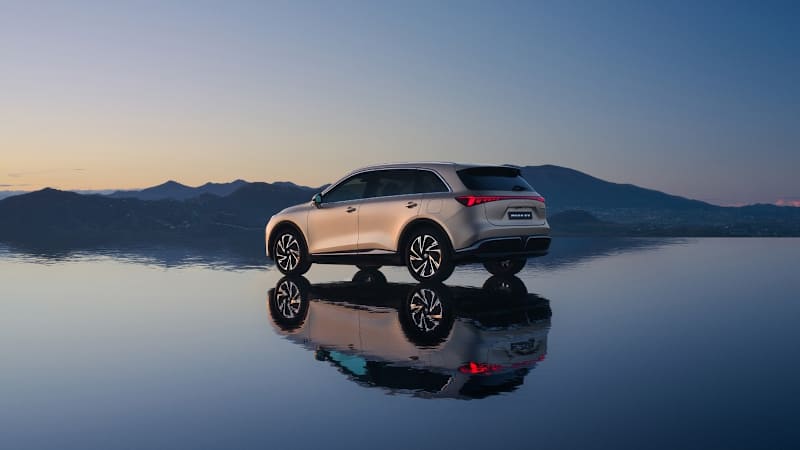 MGS6 EV Trophy Long Range exterior