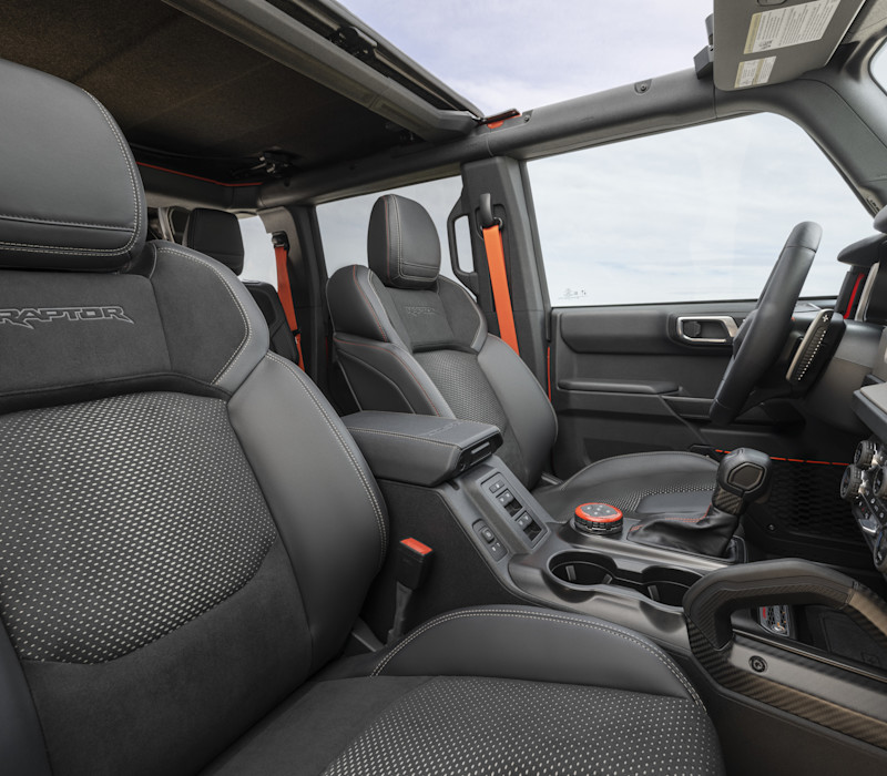 2025 Ford Bronco Raptor™ – Interior Comfort and Easy Clean-Up