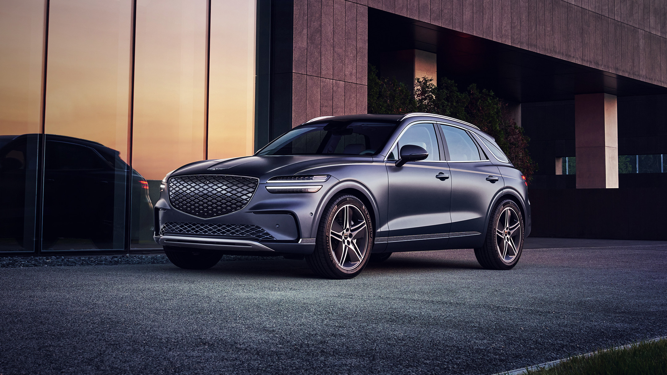 Genesis Electrified GV70