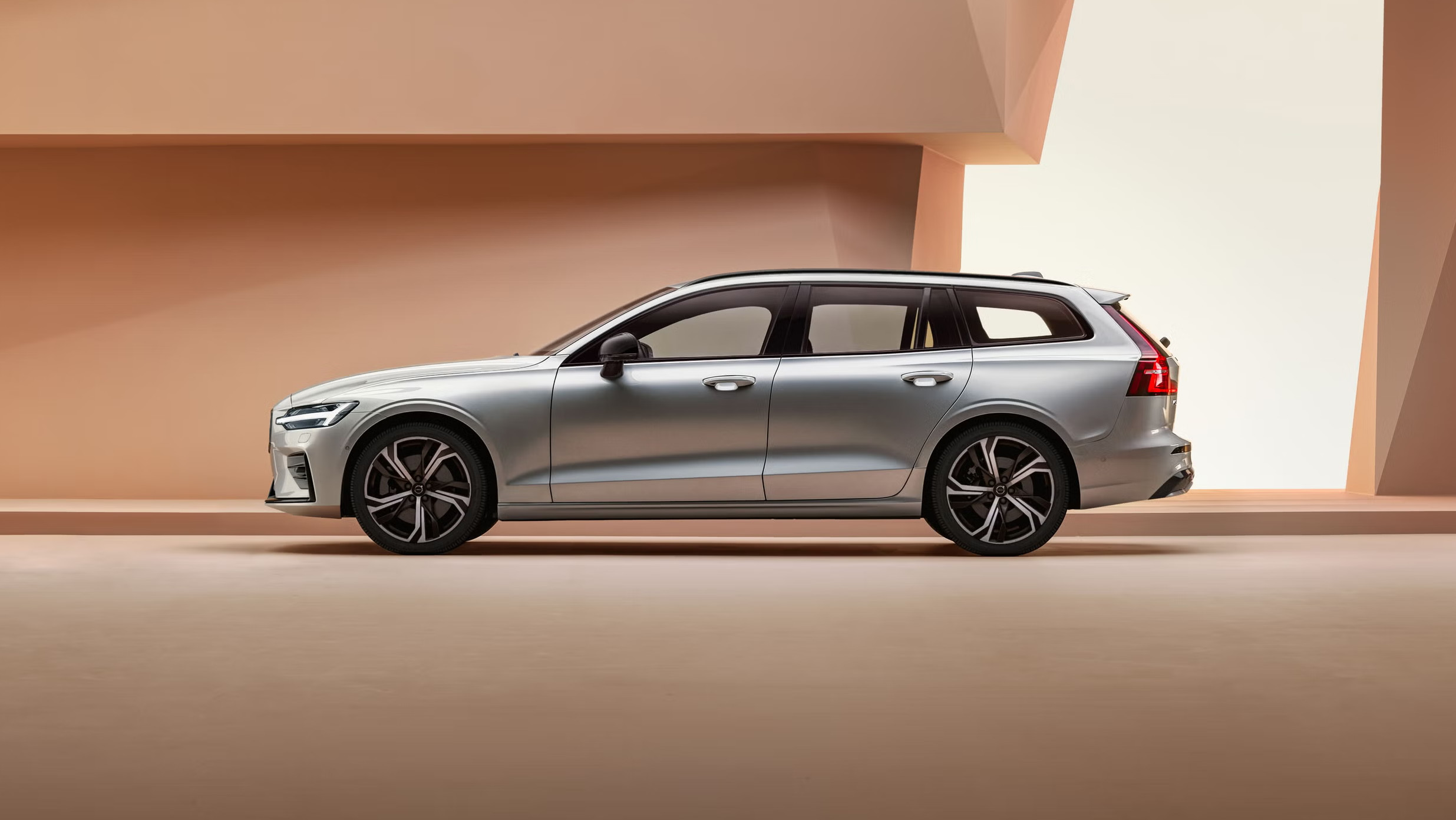 Volvo V60 Mild Hybrid